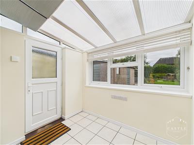 REAR PORCH/UTILITY